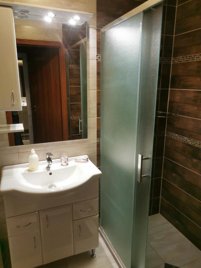 Szabo Apartman シャールヴァール エクステリア 写真